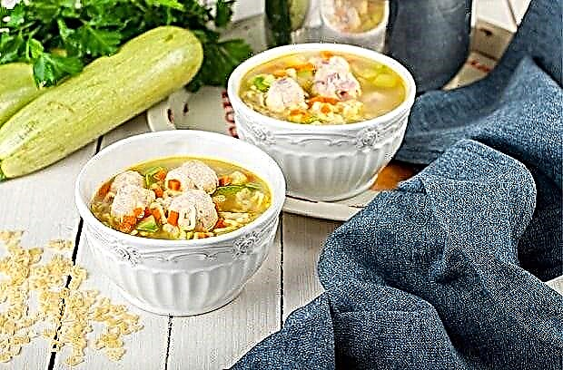 Рецепт за супа со ќофтиња и тестенини