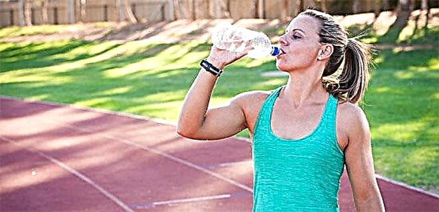 Kada možete i trebate piti tekućinu dok se bavite sportom?